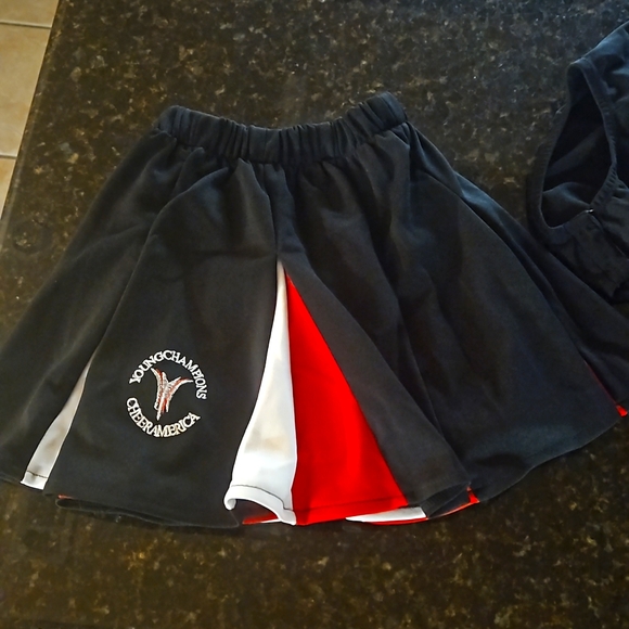 Cheerleading outfit costume - Young Champions Cheer America - Picture 5 of 8